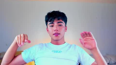 Snapshot of shawn__sanderson chatting on January 15, 11:30 pm Shawn online show from January 15, 11:30 pm