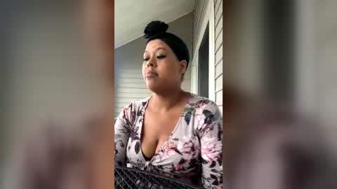 shawnicedeshai15 online show from June 24, 11:37 pm