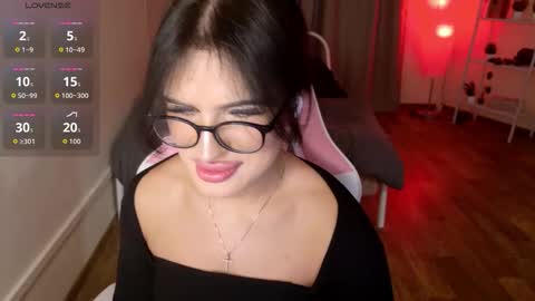 Shay online show from November 23, 4:56 am