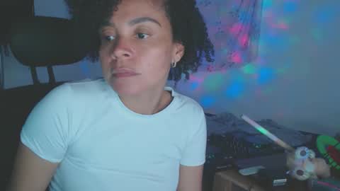 Shayna online show from February 25, 2:32 am