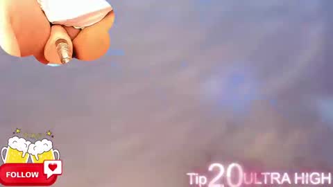 INDEPENDENT MODEL  ITS JUST YOU  ME online show from October 3, 2:08 am