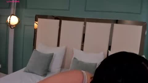 Snapshot of shayra_alina chatting on June 15, 1:24 pm shayra_alina online show from June 15, 1:24 pm