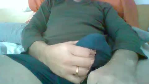 Snapshot of sheakspeare79 chatting on December 23, 11:25 am sheakspeare79 online show from December 23, 11:25 am