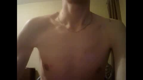 Snapshot of shedevr02 chatting on February 1, 5:16 pm Roger online show from February 1, 5:16 pm