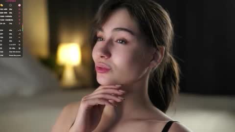 Tessa online show from November 16, 1:55 am