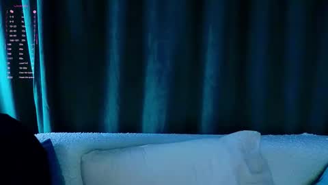 Snapshot of sheenagear chatting on September 23, 12:52 pm sheenagear online show from September 23, 12:52 pm