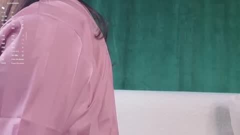 Snapshot of sheenagear chatting on November 16, 2:11 pm sheenagear online show from November 16, 2:11 pm