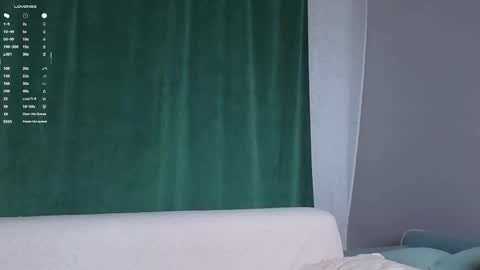 Snapshot of sheenagear chatting on November 17, 1:06 pm sheenagear online show from November 17, 1:06 pm