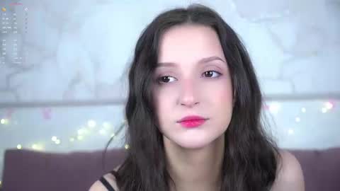 sheenagear online show from January 6, 1:04 pm