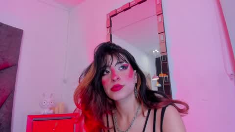 Snapshot of shegoblake chatting on June 8, 1:28 am Shego online show from June 8, 1:28 am