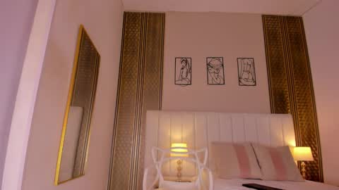 sheila__x online show from March 18, 6:33 pm