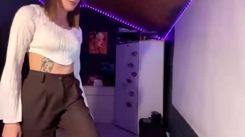 Snapshot of sheilaoverson chatting on April 14, 2:56 pm sheilaoverson online show from April 14, 2:56 pm