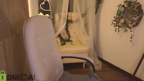 sheilla_queen online show from February 8, 1:25 pm