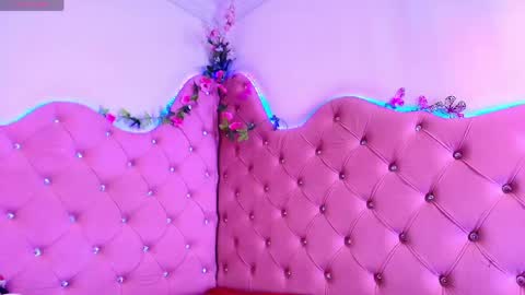 sheilly_brown online show from May 22, 7:19 pm