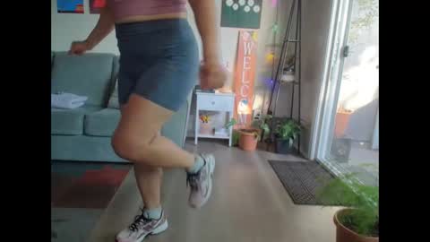 Snapshot of sheilyn_smith chatting on May 21, 1:34 am sheilyn_smith online show from May 21, 1:34 am