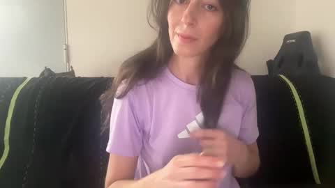 Snapshot of shekitty chatting on November 19, 9:31 am shekitty online show from November 19, 9:31 am