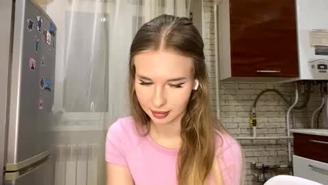 Snapshot of shelapeake chatting on October 1, 8:26 pm Jenny online show from October 1, 8:26 pm