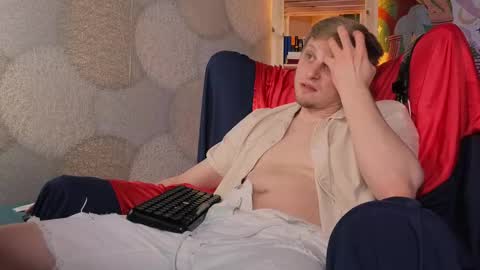 Vincente online show from November 6, 8:54 pm