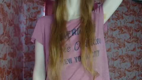 Snapshot of shelikessoymilk chatting on June 20, 6:22 pm Erika online show from June 20, 6:22 pm