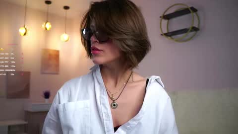 Alex online show from October 30, 1:07 am