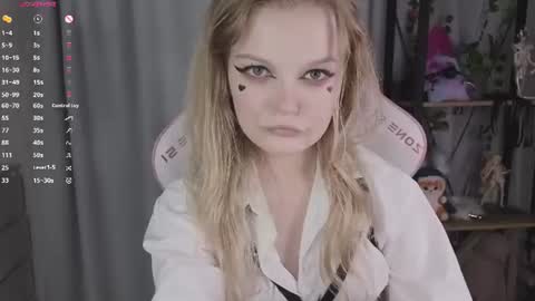 shellyboom online show from June 13, 7:12 pm