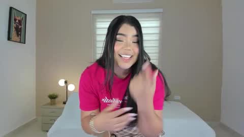 shelsy online show from March 17, 12:30 pm