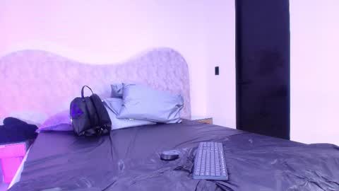 Shelsy online show from November 22, 11:53 am