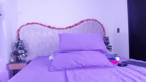 Shelsy online show from December 22, 11:51 am