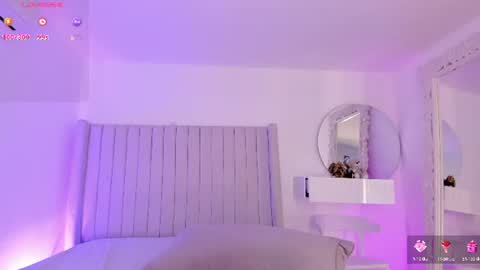 Snapshot of shelynna_azzul chatting on July 1, 1:02 pm shelynna_azzul online show from July 1, 1:02 pm