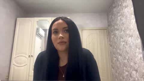 Mia meow meow online show from March 11, 4:24 pm