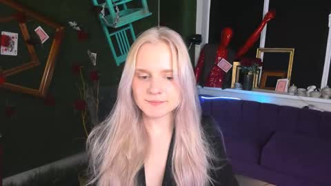Snapshot of sherributlers chatting on May 26, 5:14 am Sweet Sherri online show from May 26, 5:14 am