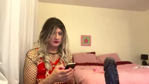 sherrisqs00 online show from February 28, 2:12 am