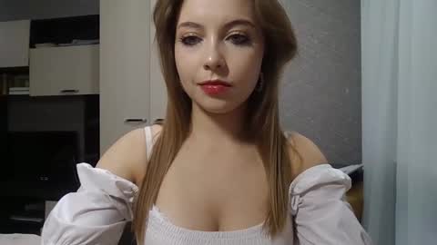 Snapshot of sherryberry_ chatting on November 25, 5:13 pm Sherry online show from November 25, 5:13 pm