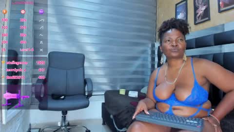 sheyla__ebony online show from April 29, 12:16 am