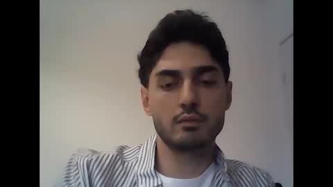 Snapshot of shhervin chatting on November 23, 7:35 pm shhervin online show from November 23, 7:35 pm