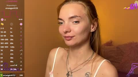 Alexis online show from May 28, 6:05 pm