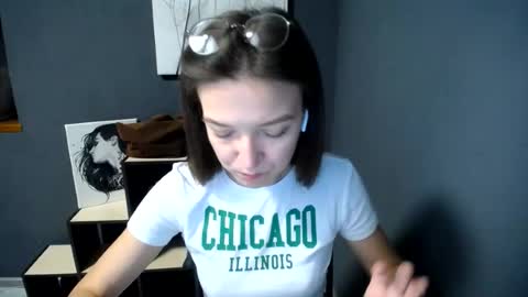 Jesica online show from July 4, 6:30 am