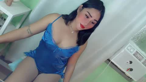 Hot Jessie online show from July 22, 4:59 am