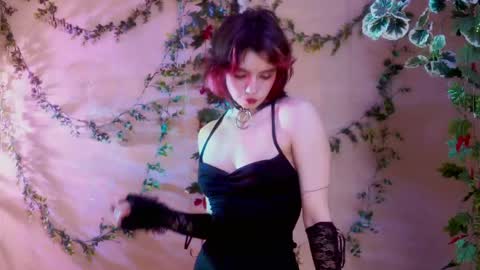 Snapshot of shiny_jail chatting on May 13, 11:55 pm JennyMira THANK YOU FOR 77 777 online show from May 13, 11:55 pm