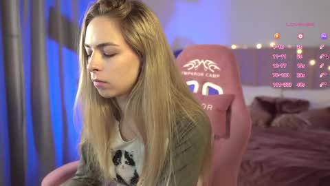 Julia online show from September 19, 6:37 am