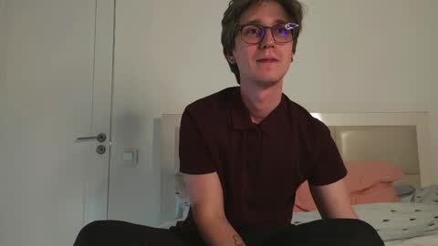 Matthew online show from May 30, 8:39 pm