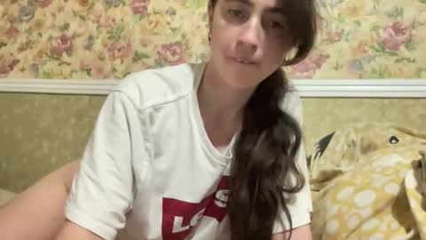 Snapshot of shizukuhunter chatting on November 8, 6:07 pm shizukuhunter online show from November 8, 6:07 pm