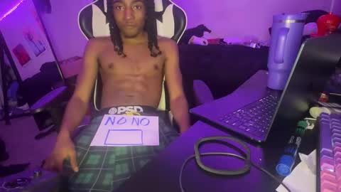 shoddybig online show from March 8, 8:18 am