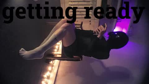 Vara online show from November 19, 4:51 pm