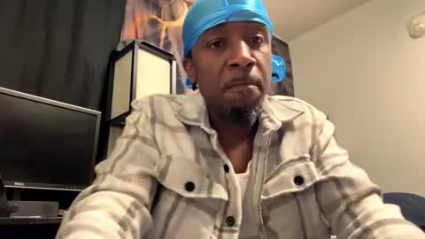 Short dog online show from October 18, 8:37 am