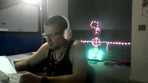 shortmel online show from June 2, 2:13 am