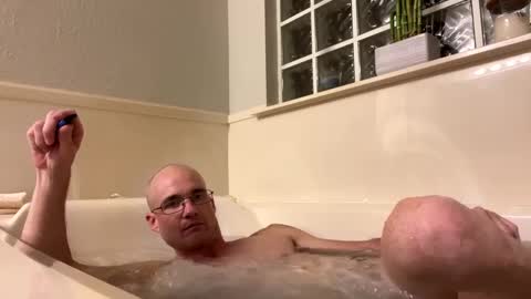 Snapshot of shortshortsman chatting on September 12, 2:00 am shortshortsman online show from September 12, 2:00 am