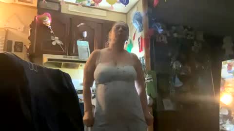 shorty920505 online show from July 10, 11:51 pm