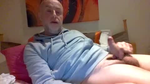 JJ online show from December 11, 7:46 pm