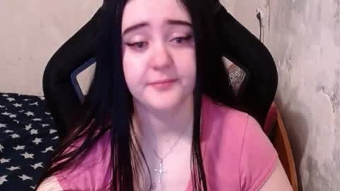 Snapshot of show_for_you chatting on December 4, 11:30 am show_for_you online show from December 4, 11:30 am